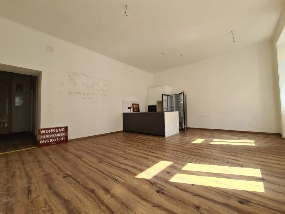 Großzügiger 2-Zimmer Altbau | Balkon bewilligt | Alte WU - Bild