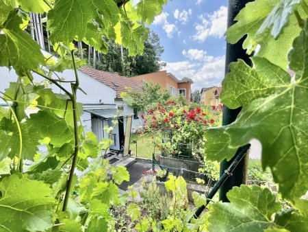 CHARMANTES EINFAMILIENHAUS IN RUHELAGE