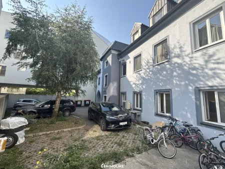 Parkplätze im Innenhof