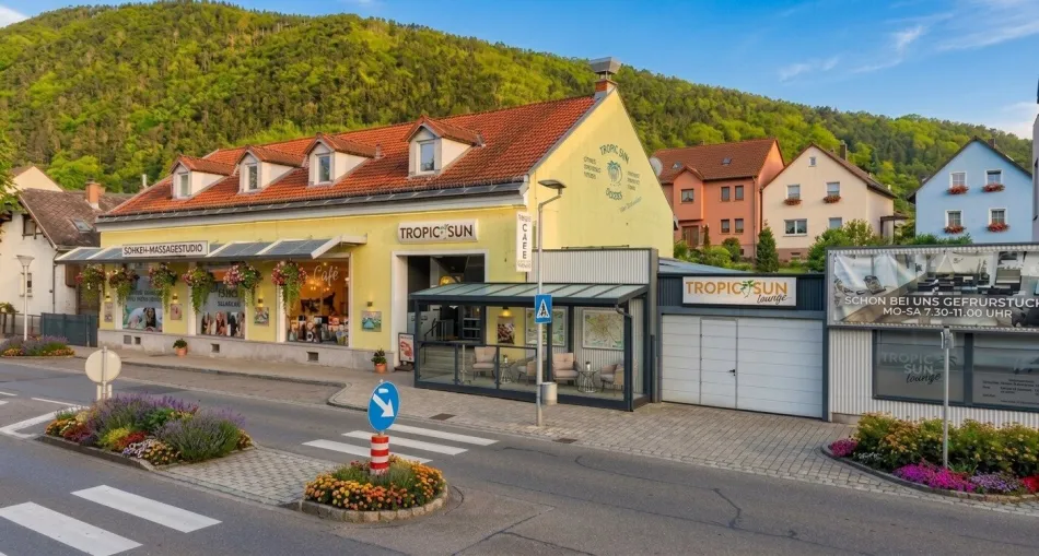 Seltene Gelegenheit: Vielseitig nutzbare Liegenschaft mit Zukunftsperspektive - Titelbild