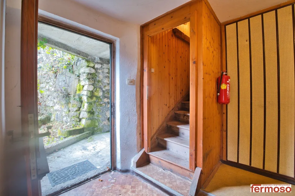 Exklusives Wohnen in idyllischer Lage mit Seeblick - Traumhaus in Hallstatt mit 7 Zimmern, Garten, Balkon und Stellplätzen. - Bild