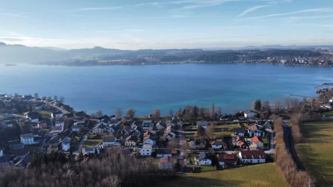 Wohnen am Attersee! Moderne 3 Zimmer Wohnung mit Seeblick - Bild