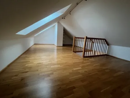 Dachgeschosswohnung in 8020 Graz zu mieten – Ihr neues Zuhause! - Bild