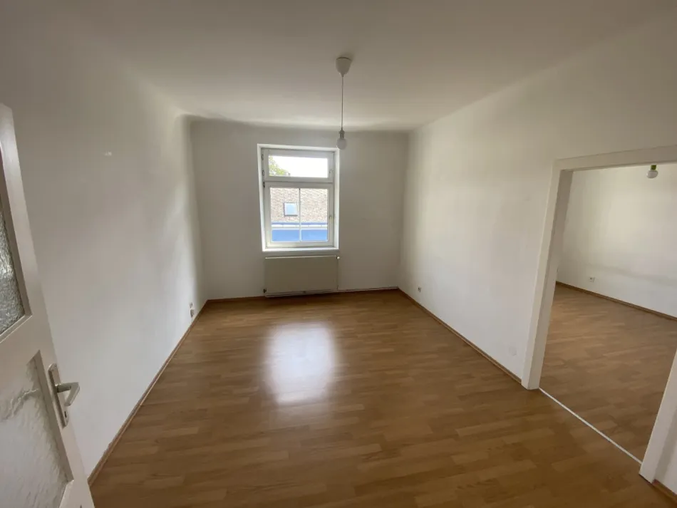 Helle,freundliche 3 Zimmer Wohnung beim Saarplatz - Titelbild
