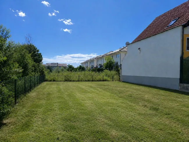 BAUGRUND IN ZENTRALER LAGE | 695 M² | DEUTSCH-WAGRAM - Titelbild