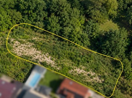 BAUGRUND IN ZENTRALER LAGE | 695 M² | DEUTSCH-WAGRAM
