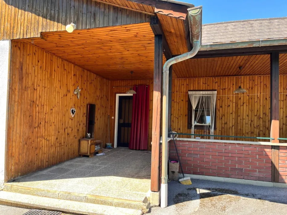 EINFAMILIENHAUS IN RUHELAGE - Bild