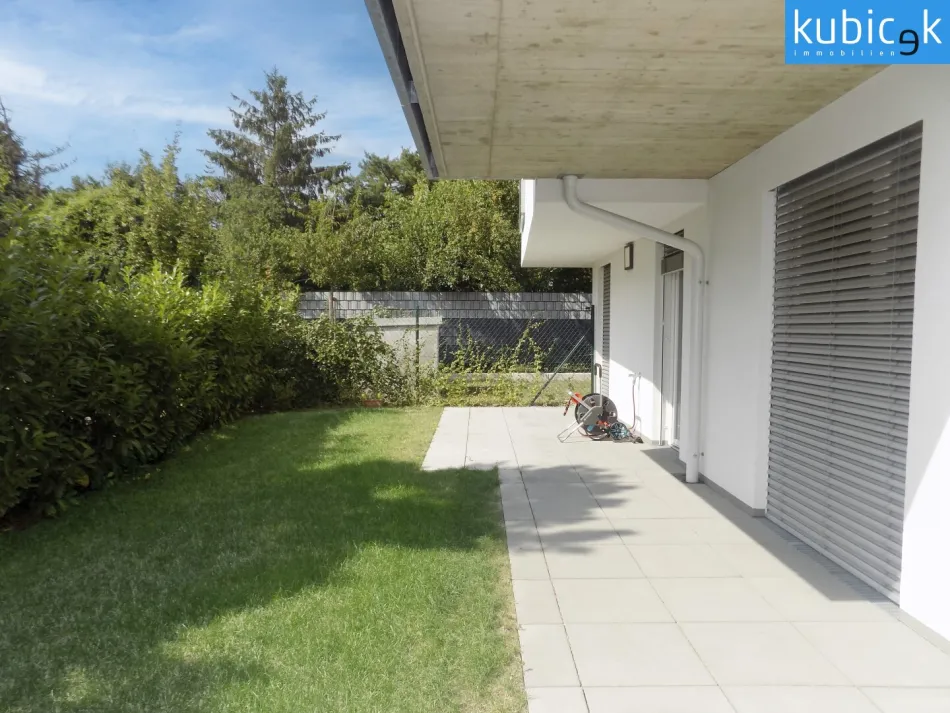 Garten/Terrasse mit Zugang in die Wohnküche