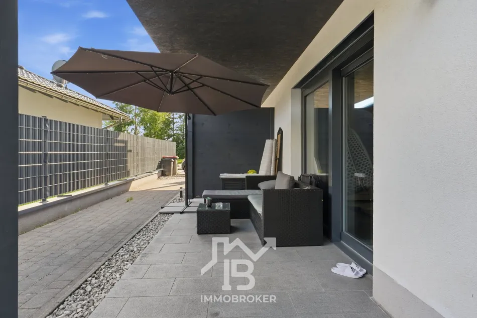 2 vermietete Terrassenwohnungen in modernem Haus zu verkaufen - Bild
