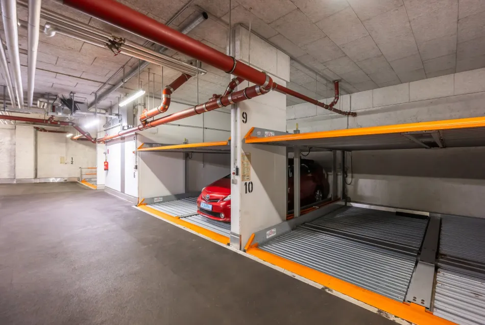 Tiefgaragenstellplatz in Bestlage! auch als tolles Investment geeignet! - Titelbild