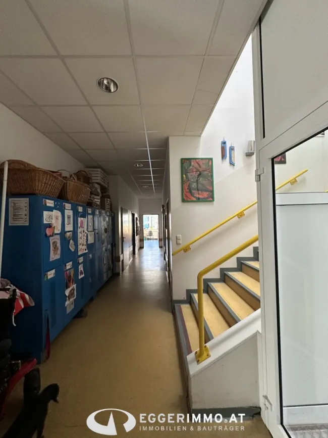 Bürofläche / Schulungsfläche in Saalfelden zu vermieten | Parkplatz - Bild