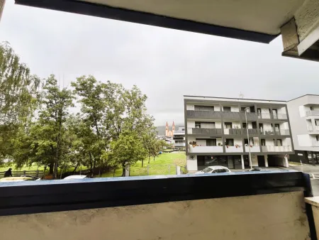 Ausblick vom überdachtem Balkon