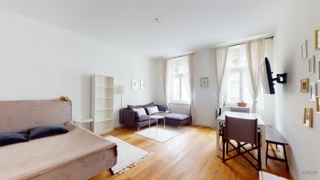 Anlegerwohnung - Charmante 2-Zimmer-Altbauwohnung in aufstrebender Lage