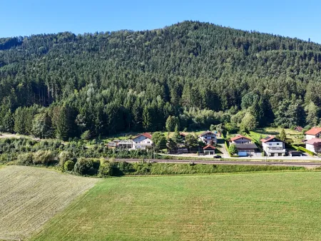Liegenschaft am Grünland