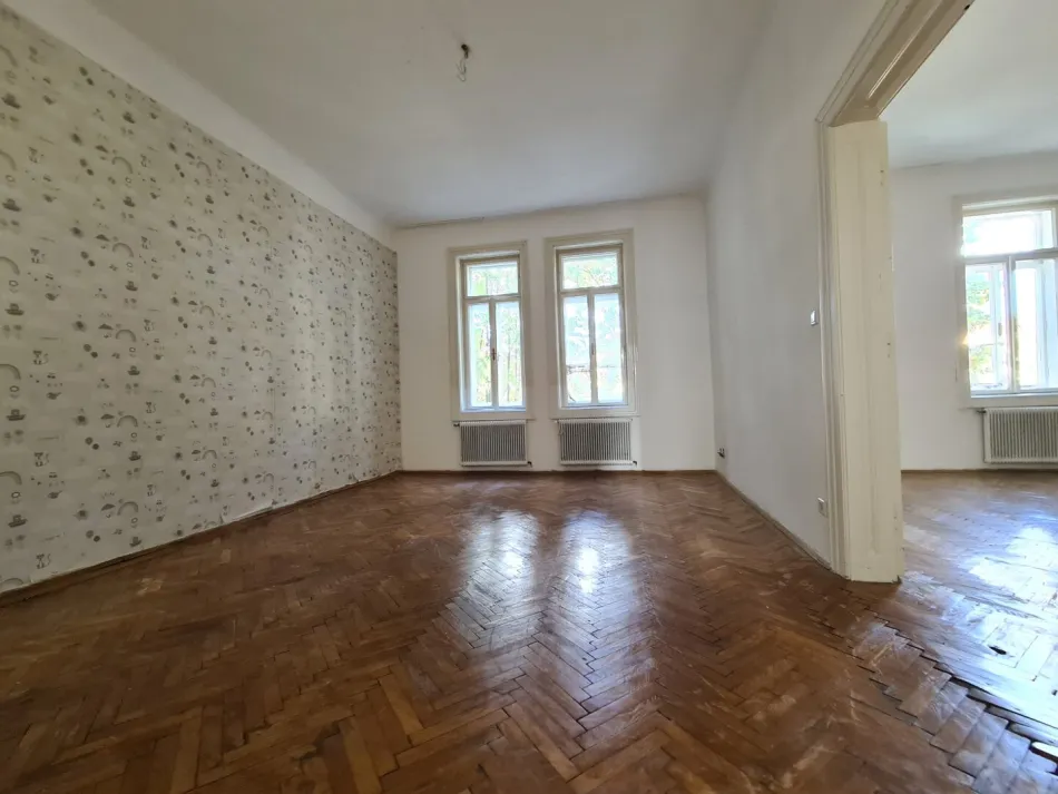 Sanierungstraum Altbau | Luftwärmepumpe möglich | 15m2 Süd-Balkon bewilligt - Bild