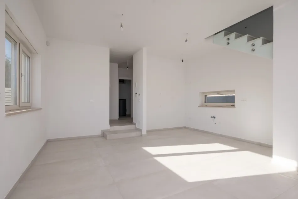 Traumferienhaus in Medulin, 172m², 3 Zimmer, Garten, 2 Terrassen, Solar, 750.000€ - Bild