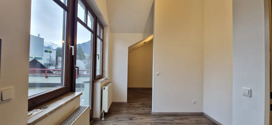 Zentrale 1-Zimmer-Wohnung mit großzügiger Terrasse - Bild