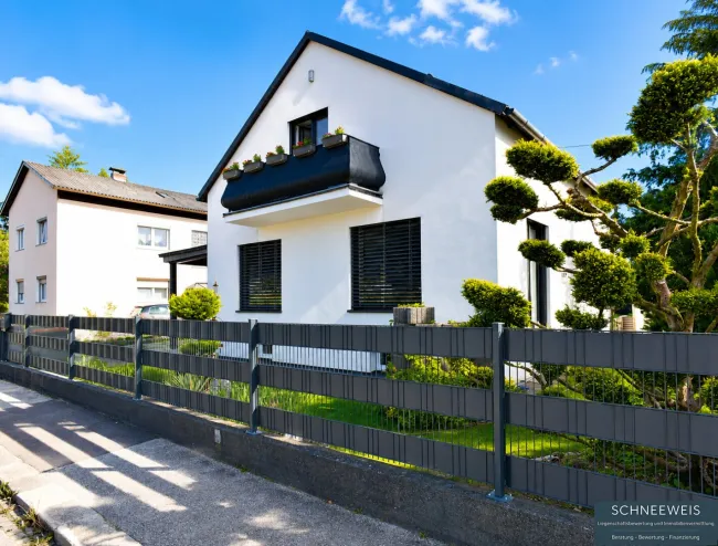 WELS | SCHAFWIESEN: Modernisiertes Wohn- und Freizeitrefugium mit Pool, Grillhaus und zahlreichen Extras in attraktiver Ruhelage - Bild