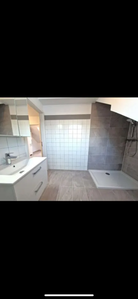 Charmante 2-Zimmer-Wohnung in Graz, Stadtblick, 54m², Miete 560€ - Bild