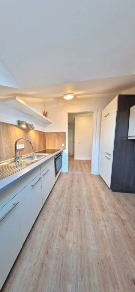 Charmante 2-Zimmer-Wohnung in Graz, Stadtblick, 54m², Miete 560€ - Titelbild