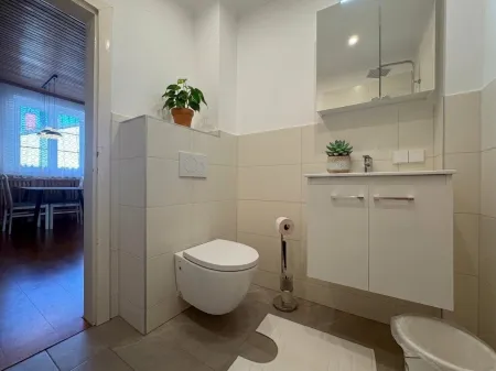 EG Badezimmer 1