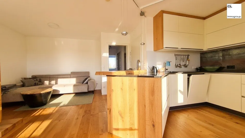 Helle und sonnige Gartenwohnung in Oberhofen am Irrsee – ruhig, modern & sofort bezugsbereit - Titelbild