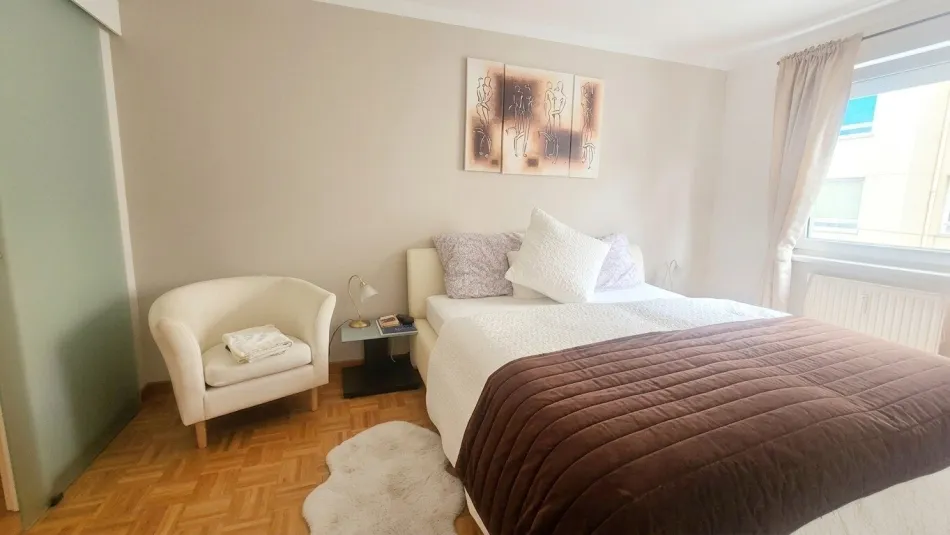 Einziehen & Wohlfühlen! Helle 3-Zimmer Wohnung mit ca. 70m Wohnfläche inkl. Garagenplatz (Barrierefrei) - Titelbild
