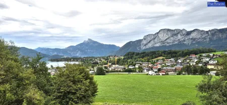 Baugrundstück mit grandiosen See-und Bergblick!