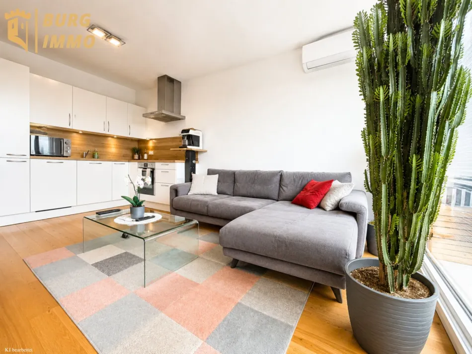 Lichtdurchflutete 2-Zimmer-Wohnung mit Terrasse & 2 Garagenplätzen - Bild