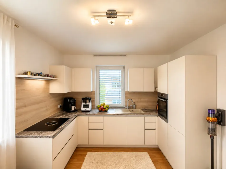 Steiermark – Lieboch! MODERN LIVING – Stilvolle Eigentumswohnung mit Balkon, Terrasse und Carport - Bild
