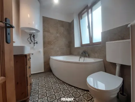 Badezimmer mit Toilette
