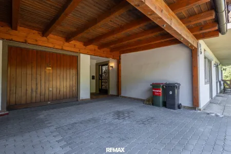 Carport, Garage