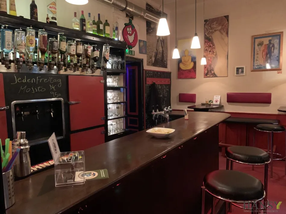 GASTROTIPP - Kultige Bar in Baden, 180 m², Garten, Bar, Terrasse, zentrale Lage - Titelbild