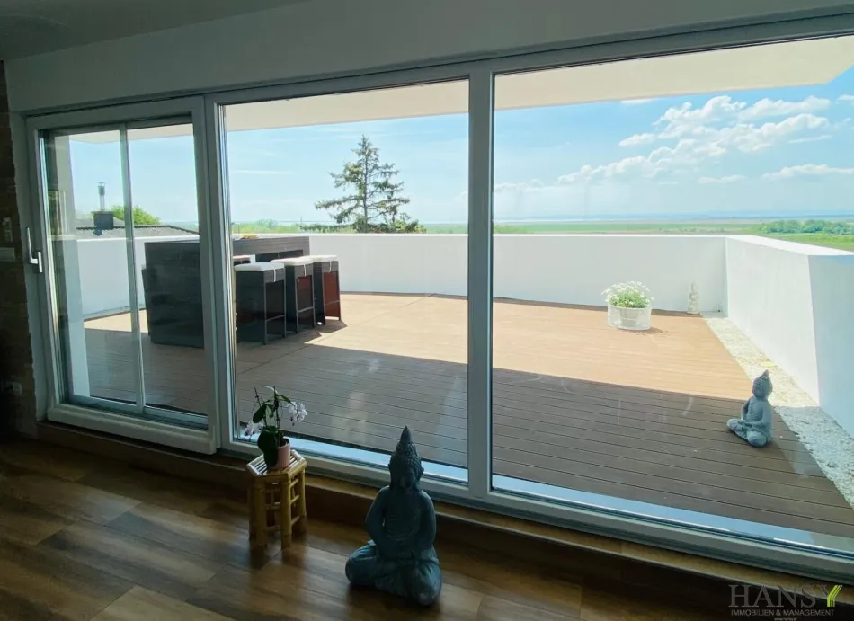 NEUSIEDL AM SEE – Mehrfamilienhaus mit 20 Zimmern, Garten, Garage und einer TOP Ausstattung - Bild