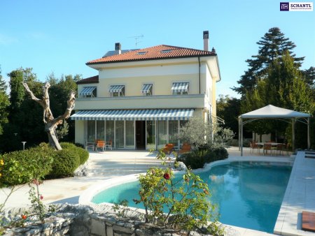 LUXUSVILLA in Italien - Opicina - Region Friaul - Provinz Triest - mit WNF von ca.400m² - Eigengarten 1.500m² - Pool und Wellnessbereich!