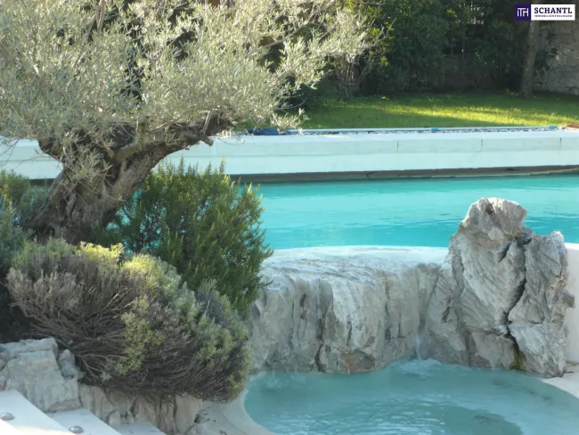 LUXUSVILLA in Italien - Opicina - Region Friaul - Provinz Triest - mit WNF von ca.400m² - Eigengarten 1.500m² - Pool und Wellnessbereich! - Titelbild