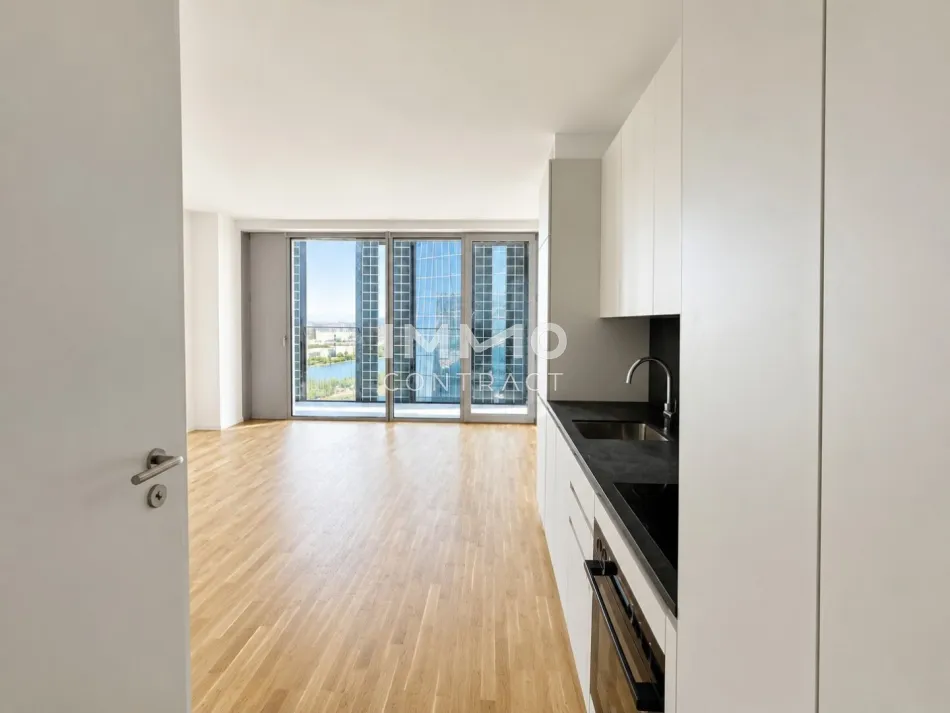 ERSTBEZUG Studio mit Loggia - THE SKY RESIDENCES - Titelbild