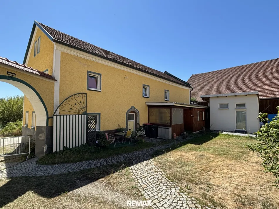 ***OPEN HOUSE Freitag, 25. September 2026 von 14 - 16 Uhr*** Vielseitiges Mehrparteienhaus mit vier Wohneinheiten in Diersbach - Bild