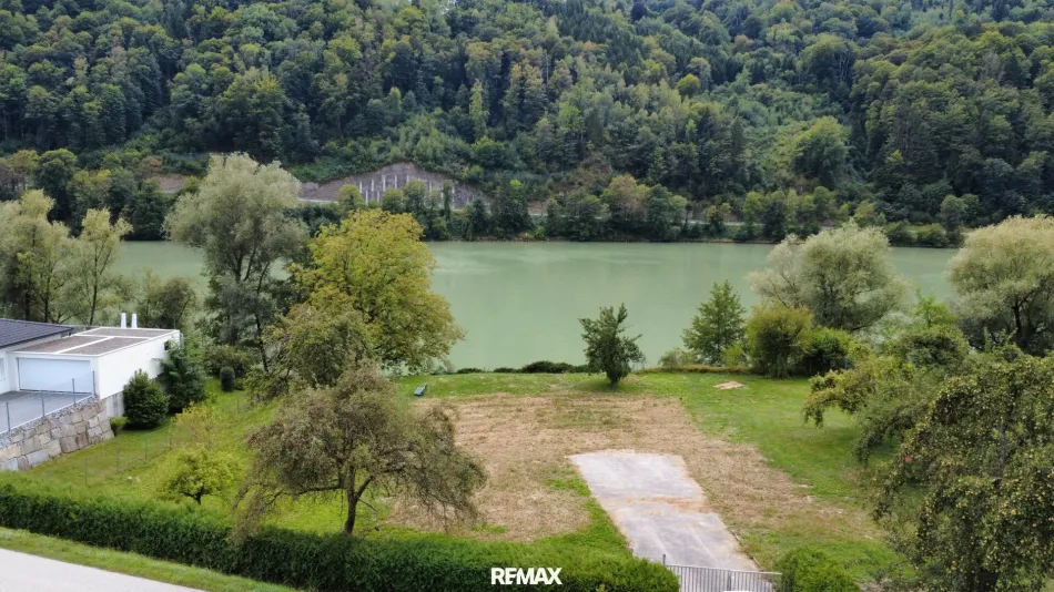 Panorama-Terrassenwohnung im ersten Obergeschoss - Bild
