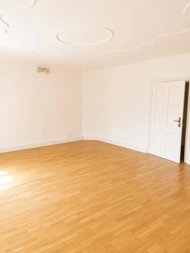 Kleines Büro in bester Zentrumslage von Neunkirchen zu vermieten - Titelbild
