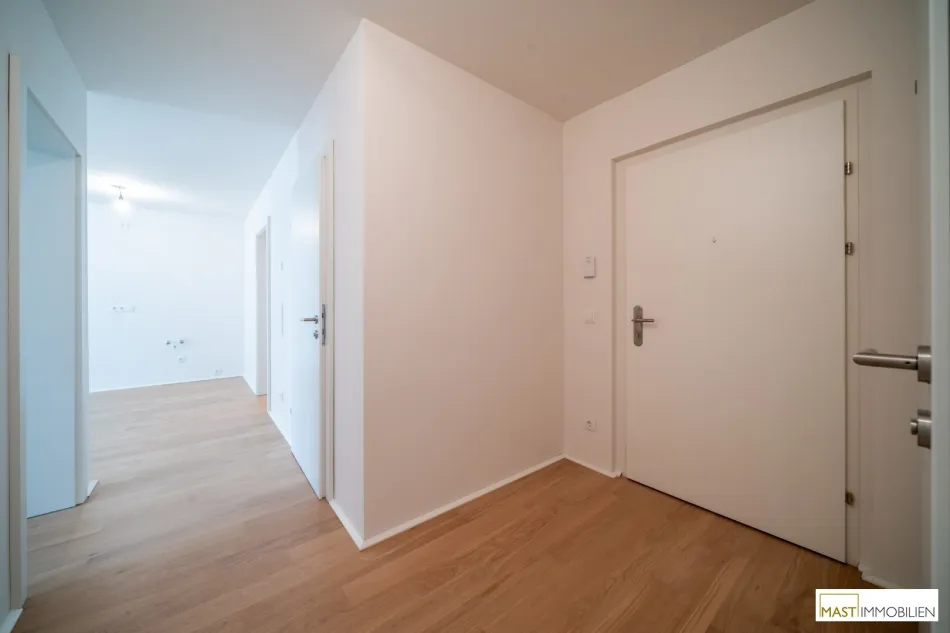 Aktionspreis bis November! 3-Zimmer Anlegerwohnung 5 Gehminuten vom Kagraner Platz - Bild