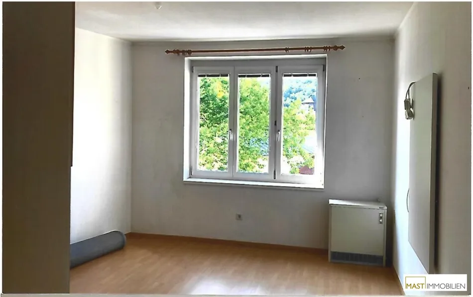 Beeindruckende 2 Zimmer Wohnung in ausgezeichneter Lage direkt in Baden - Bild