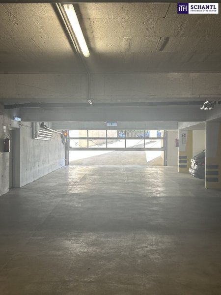 Attraktiver Tiefgaragenparkplatz in Toplage, Auersperg­gasse 17, 8010 Graz!