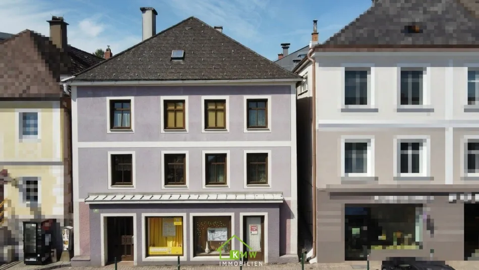 Haus mit Geschichte und vielen Möglichkeiten im Zentrum - Titelbild