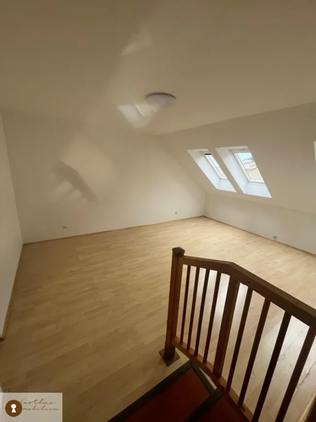 Gemütliche Dachgeschosswohnung in zentraler Top Lage Nähe TU-Graz zur Miete ! - Bild