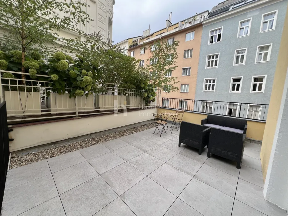 Großzügige Stadtwohnung mit privater Dachterrasse nahe Belvedere - Bild