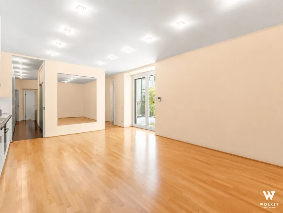 TOP LAGE: 3-Zimmer-Wohnung mit ca. 52 m² Freifläche I Garagenstellplatz I Nahe Mariahilfer Straße & U3 Neubaugasse - Bild