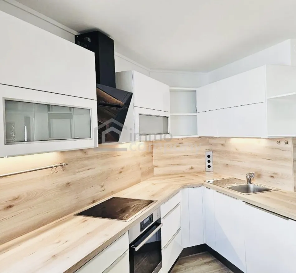 Großzügige 4-Zimmer-Wohnung + Küche in begehrter Lage des 3. Bezirks! Belvedere! U1 - Bild