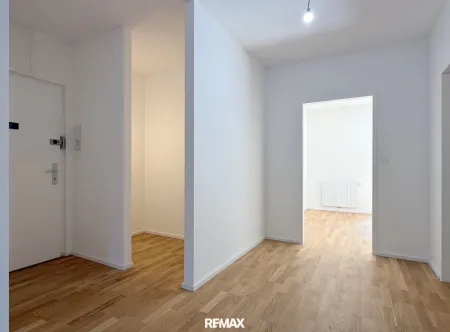 Eingangsbereich mit Garderobe