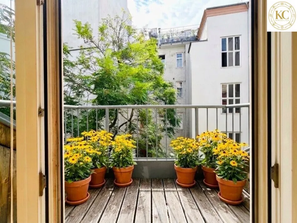 Refugium für Individualisten mit Terrasse - Titelbild